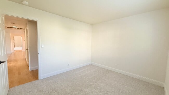 Building Photo - Charming and Move-in Ready, 4BD/2BA, Single-Story Home in Twin Creeks South Estates, San Ramon- A...