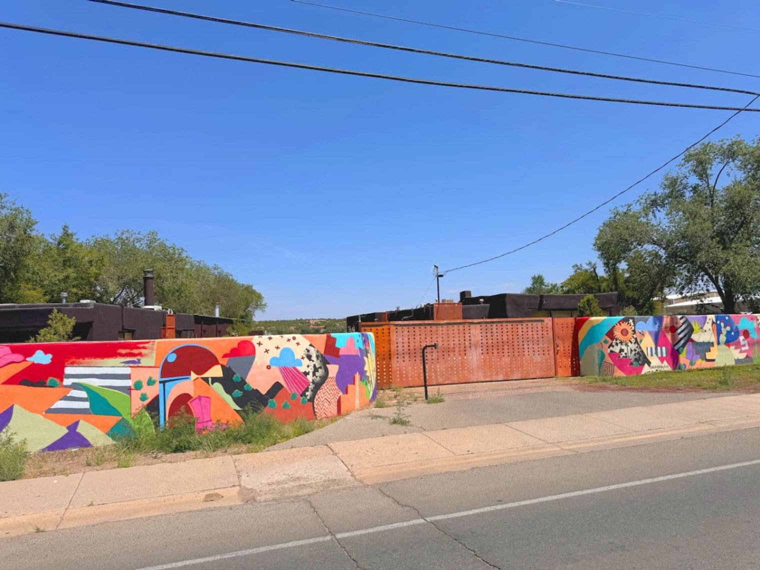 Building Photo - 2861 Agua Fria St