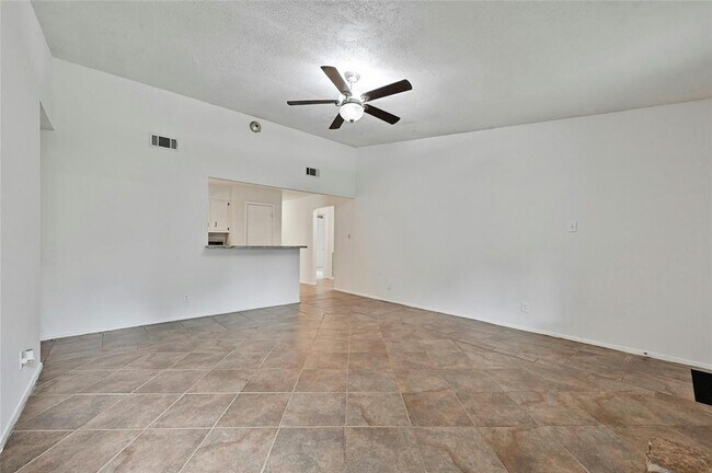 Building Photo - 3326 Clarksburg Dr