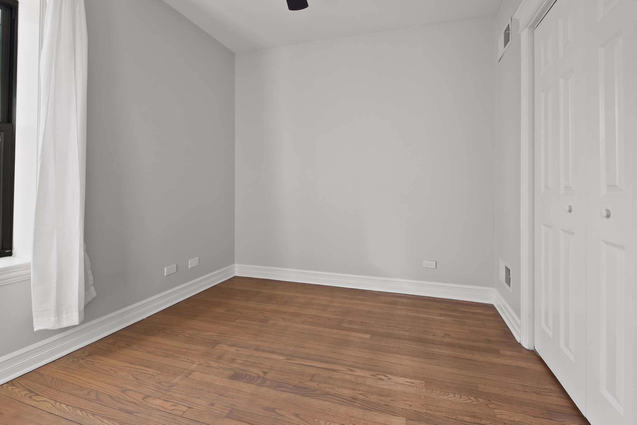 Building Photo - 2211 W Winona St