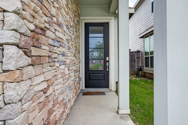 Building Photo - 5558 Amber Brook Ln