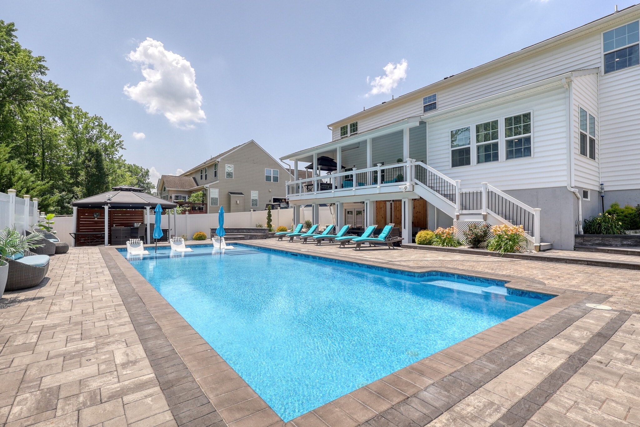 Paradise Backyard - 1504 El Dorado Way