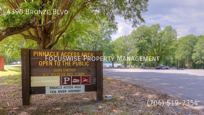 Building Photo - 4390 Bronze Blvd