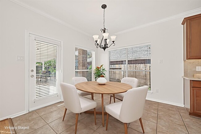 Building Photo - 24919 Spring Aspen Ct