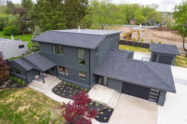Building Photo - 2777 Donna Dr
