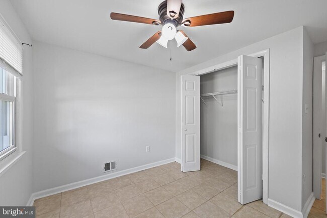 Building Photo - 13724 Lynhurst Dr