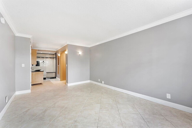 Building Photo - 1839 Middle River Dr
