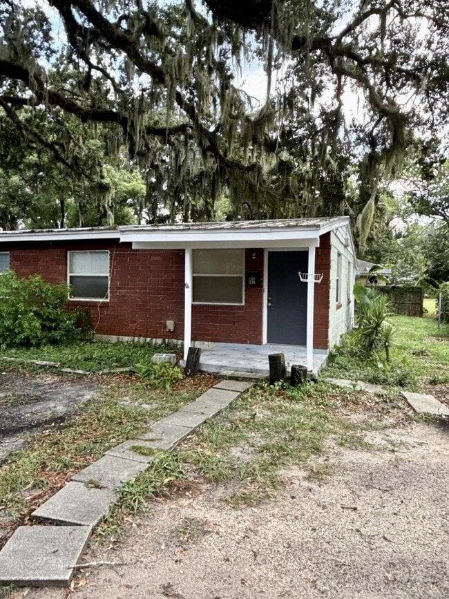 Primary Photo - 2 bedroom in Jacksonville FL 32207