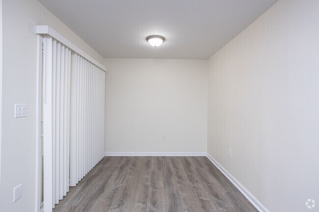 2BR, 1BA - The Lodge at St. Moritz