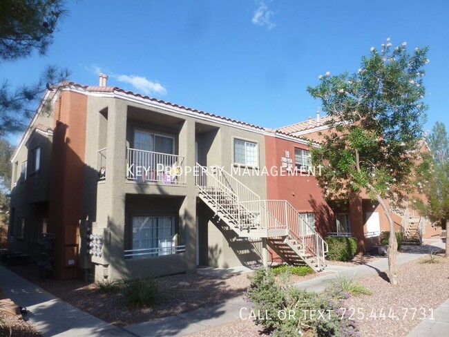 Primary Photo - Introducing a charming 2-bedroom, 2-bathro...