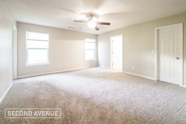 Building Photo - 5012 Serenity Point Ln