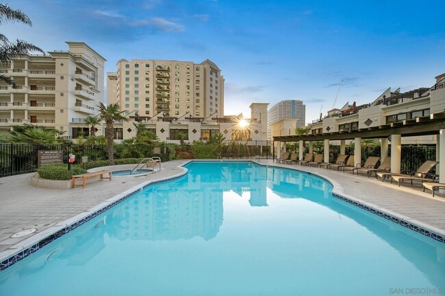 Building Photo - 680 Kettner Blvd