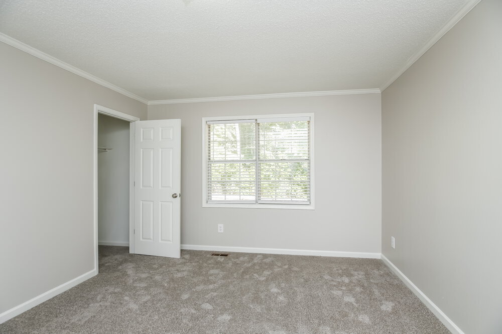 Building Photo - 2405 Glynn Oaks Ct SW