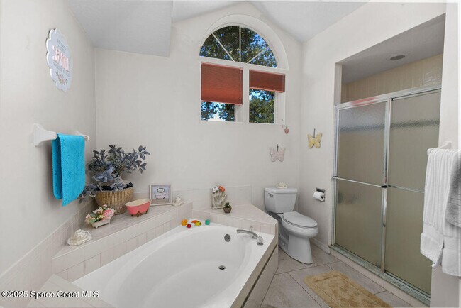 Building Photo - 4243 Pondapple Dr