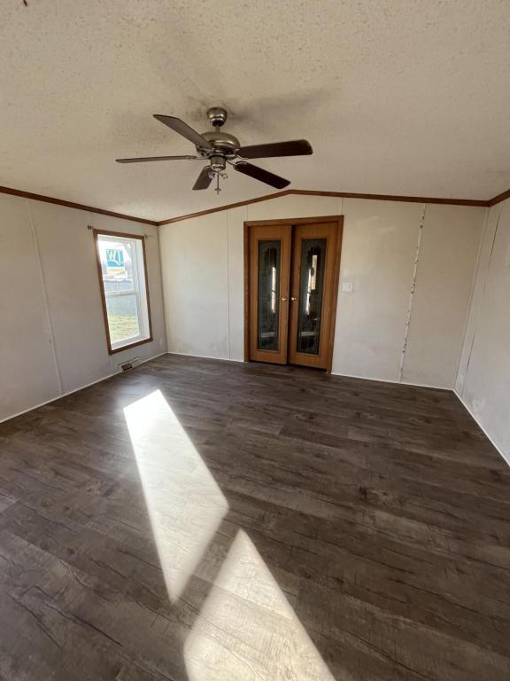 Building Photo - 820 N Quail Valley Loop