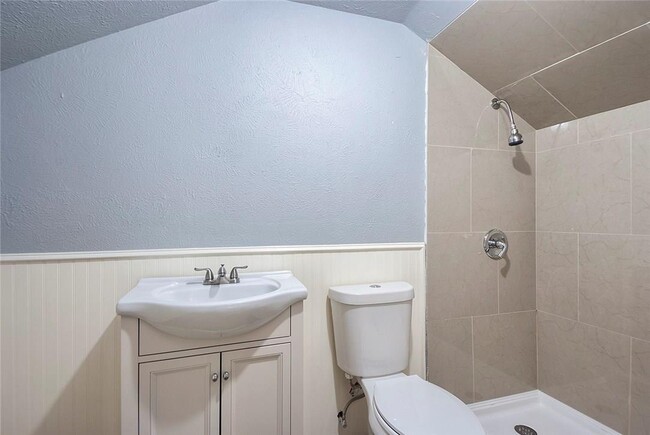 Building Photo - 2600 Madera St