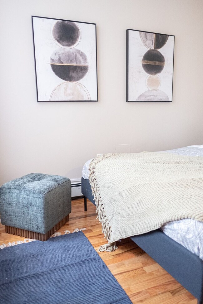 Building Photo - 245 W 113th St