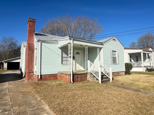 Building Photo - Home for rent in Hueytown **ACCEPTING SECT...