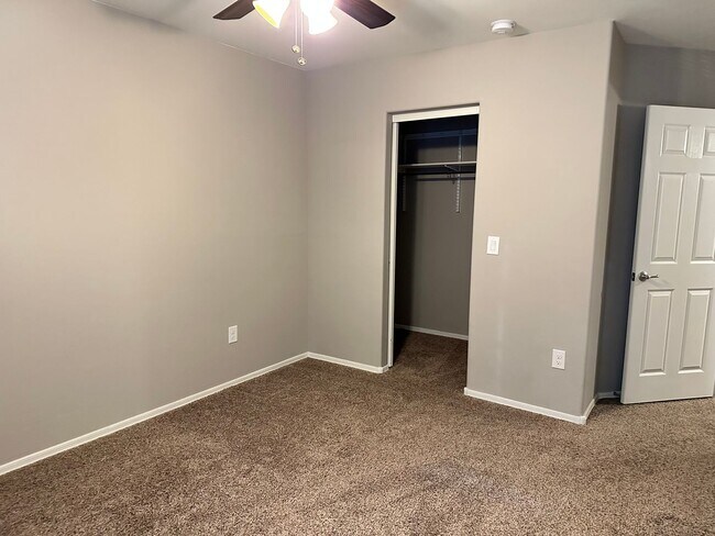 Building Photo - Beautiful Home in Saguaro Bloom!