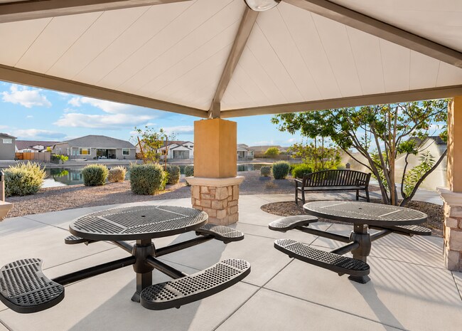 Building Photo - 41396 W Rio Bravo Dr