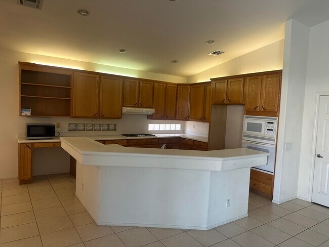 Building Photo - 79528 Morning Glory Ct
