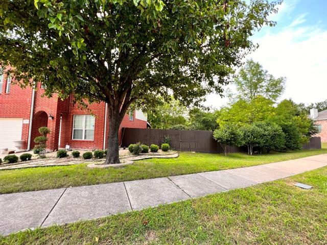 Building Photo - 949 Green Pond Dr
