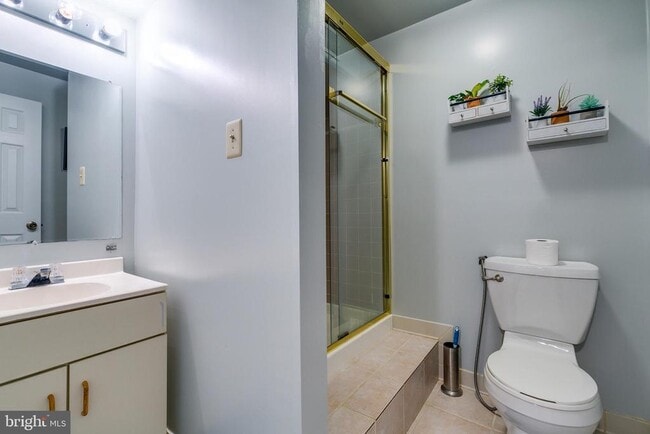 Building Photo - 12400 Bennett Rd