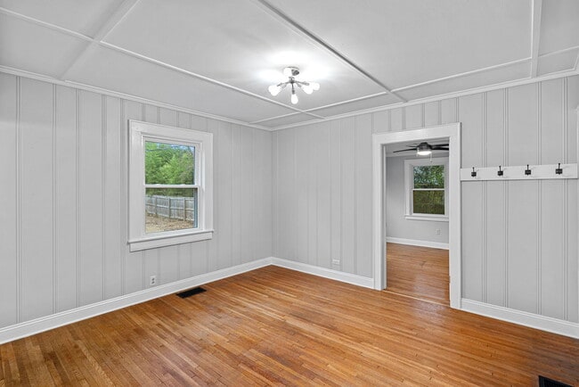 Building Photo - 2101 Mandarin Blvd