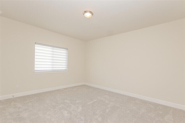 Building Photo - 607 Gunison Dr