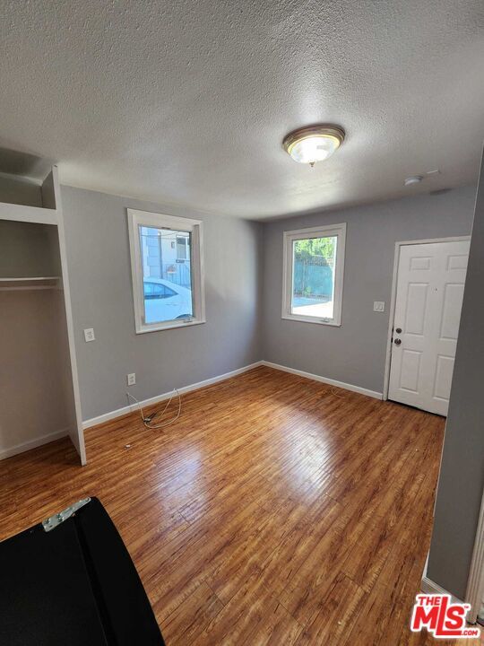 Building Photo - 11472 Ventura Blvd