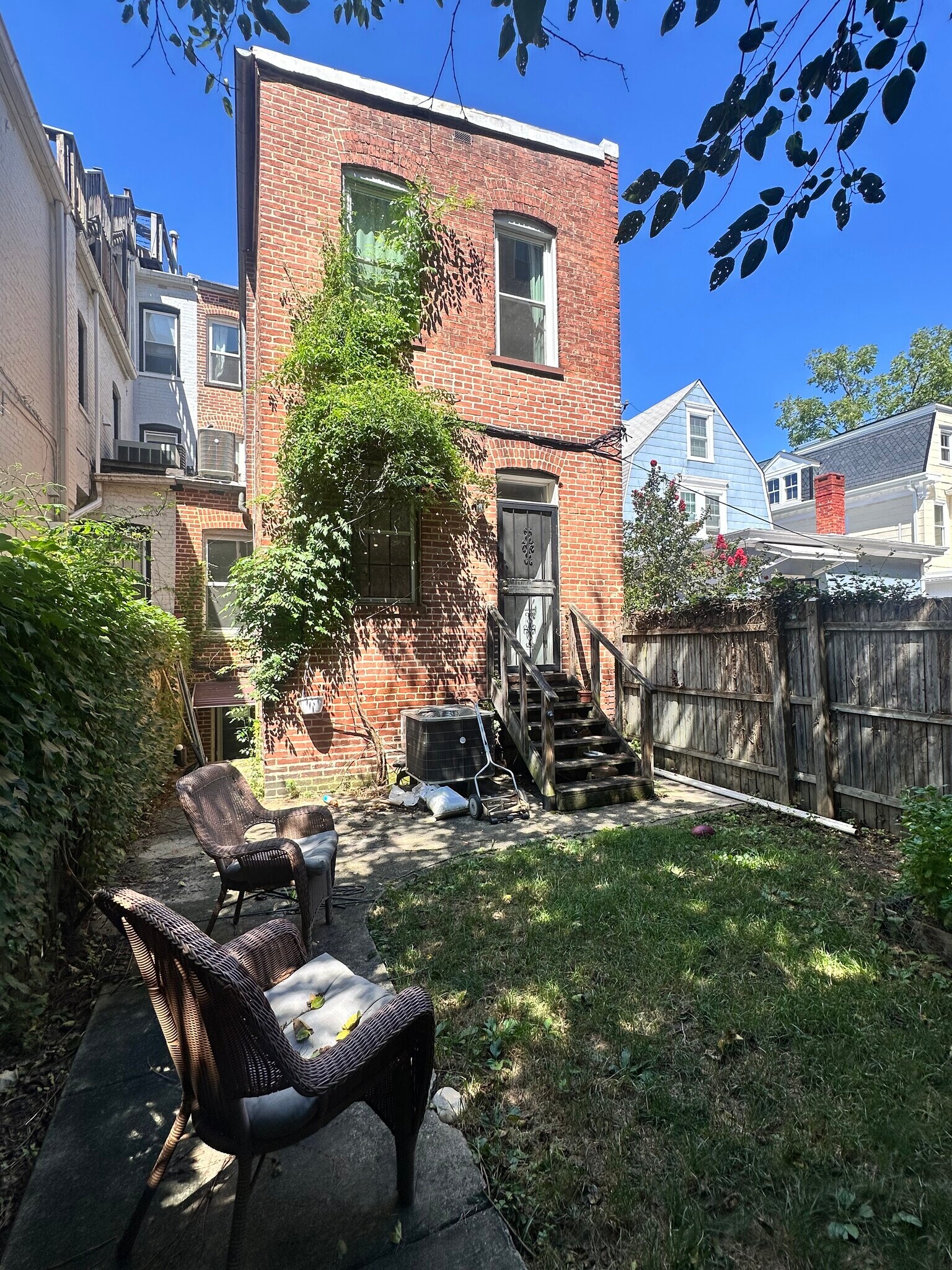 Building Photo - 3417 Brown St NW