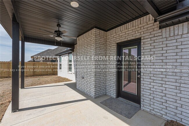 Building Photo - 1109 Harvest Ave