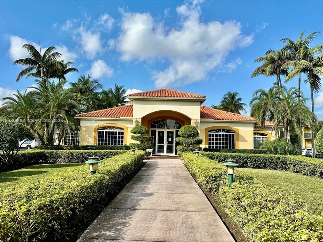 Building Photo - 7290 NW 114th Ave