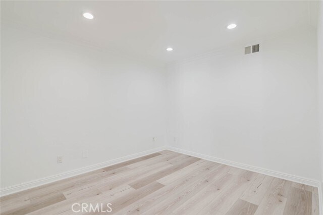 Building Photo - 333 Burchett St