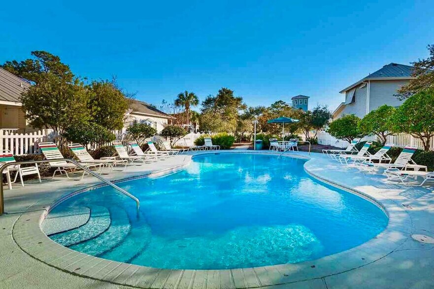 Building Photo - 4485 Clipper Cove