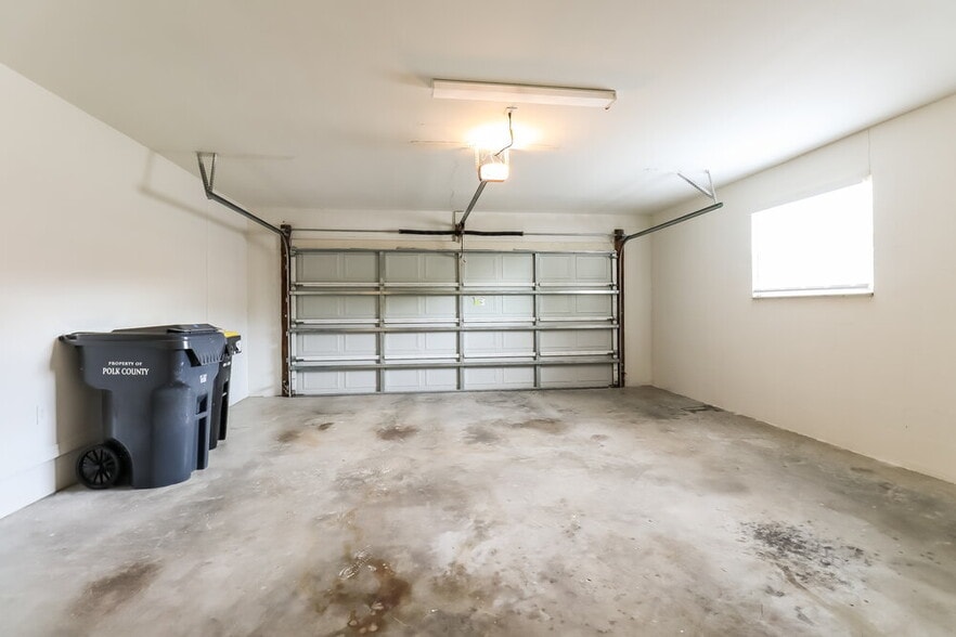 Building Photo - 143 Jenny Way