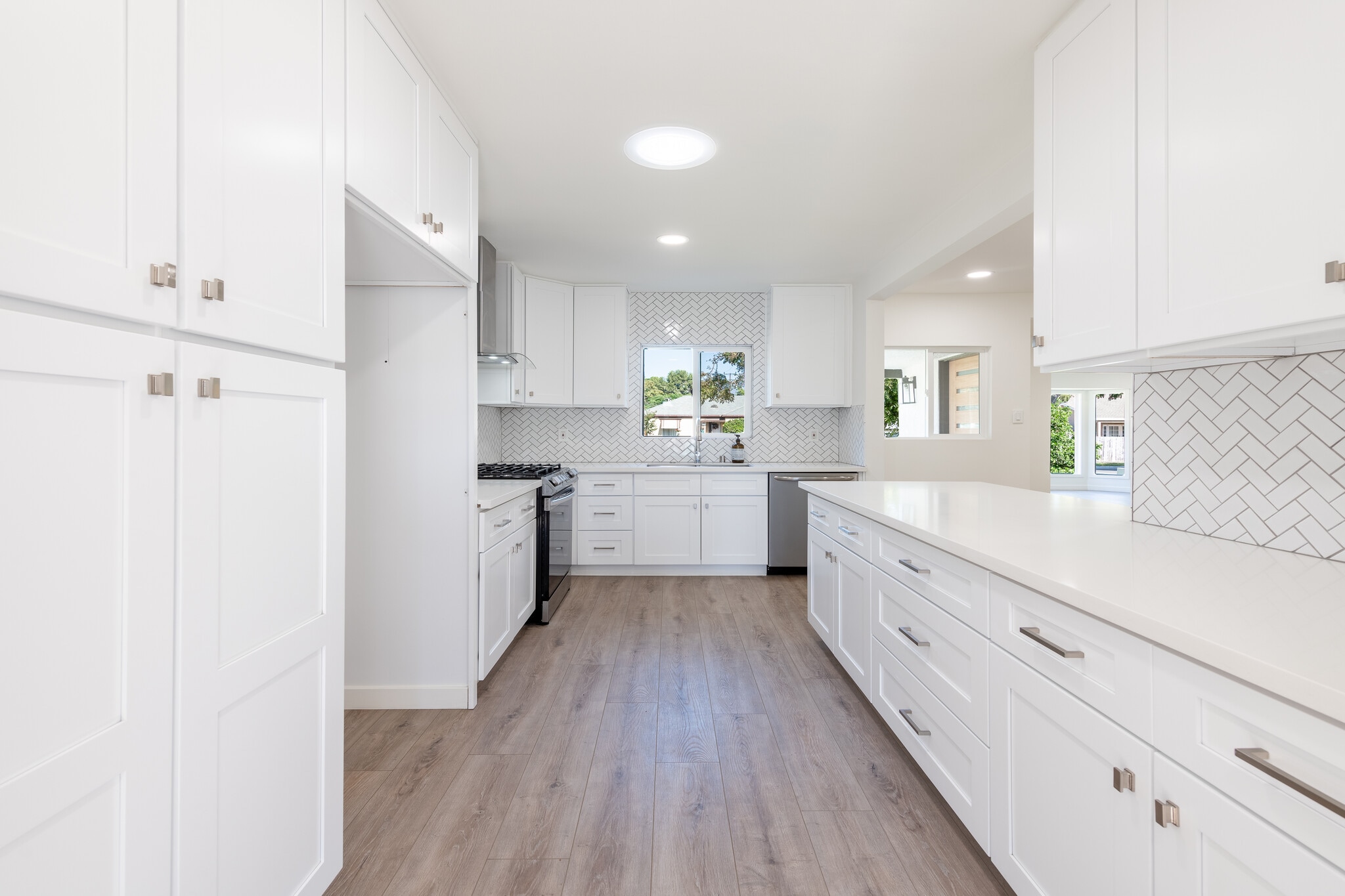 KITCHEN - 1011 N Florence St