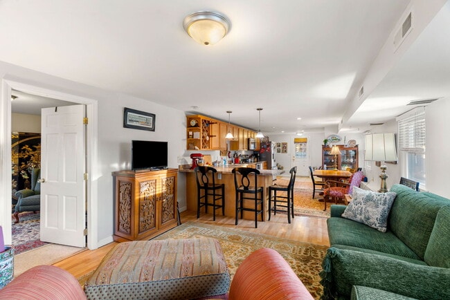 Building Photo - 22-24 Autran Ave North Andover