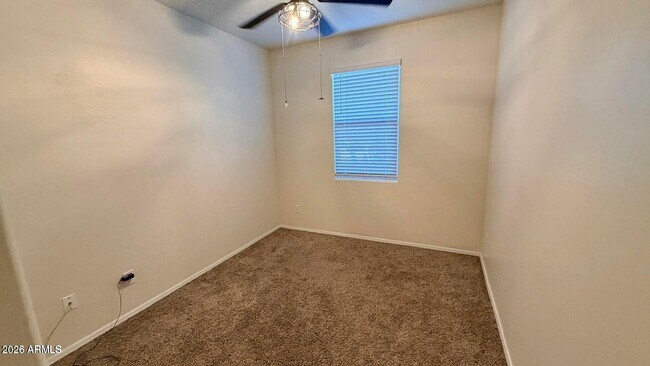 Building Photo - 36439 Pampoloma Ave