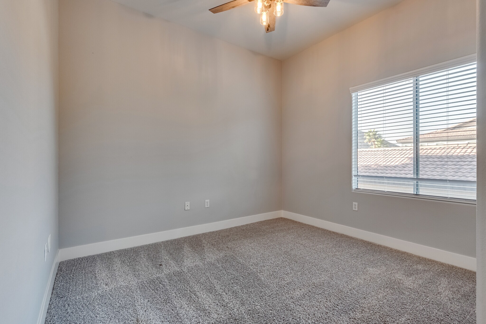 Building Photo - 3475 Cactus Shadow St