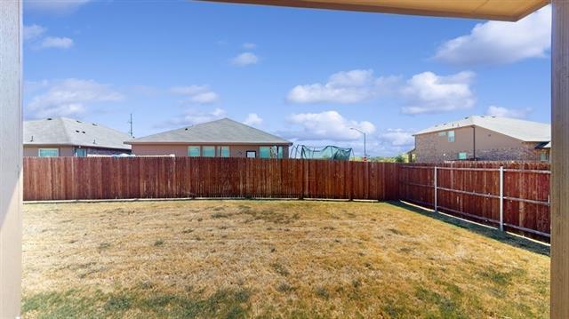 Building Photo - 1000 Meadow Scape Dr