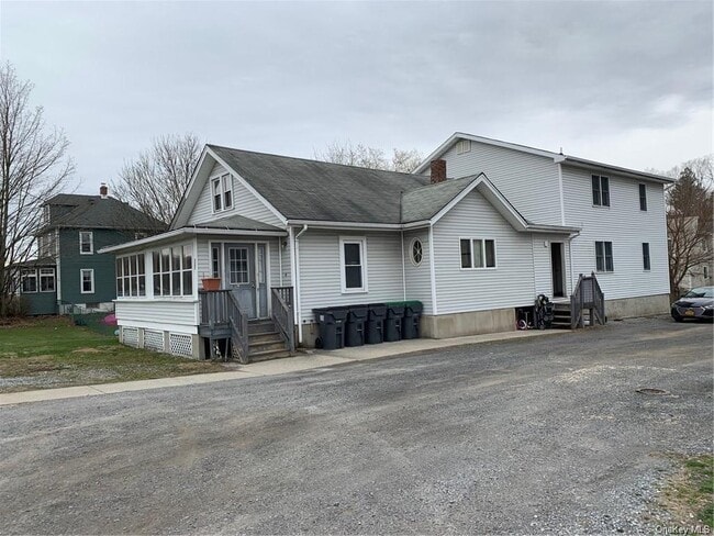Primary Photo - 107 Homestead Ave