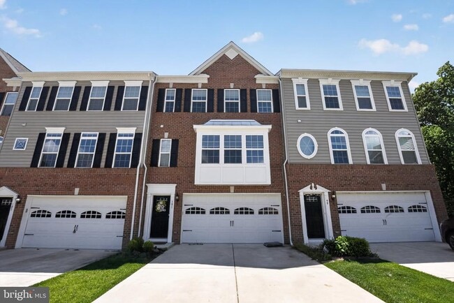 Building Photo - 101 Isabelle Ct