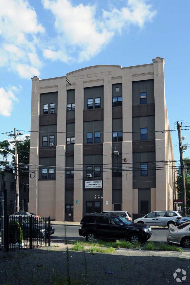 Building Photo - Aspen-Hamilton
