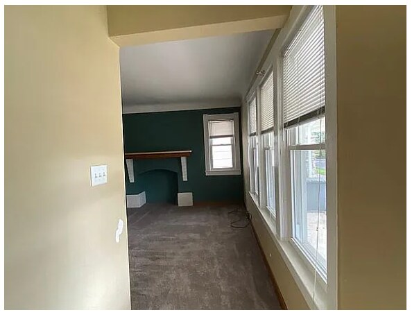 Building Photo - 223 Valleywood Dr