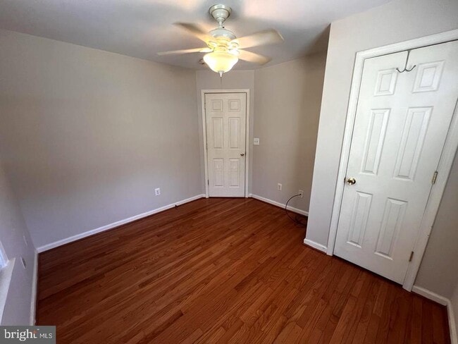 Building Photo - 42802 Higgs Ln