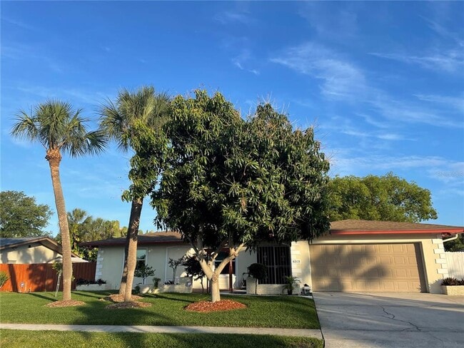 Primary Photo - 8303 Lopez Dr