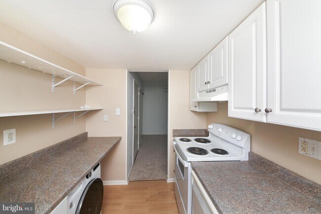 Building Photo - 159 Oberlin Terrace