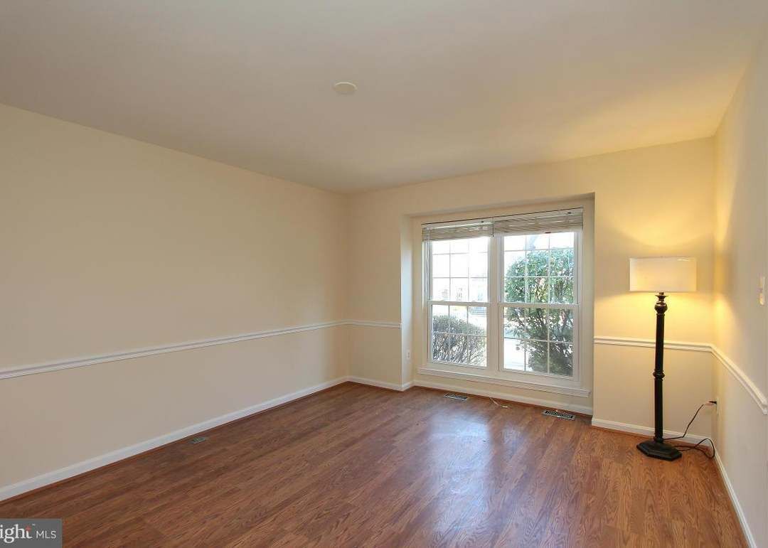 Building Photo - 1507 Ingram Terrace