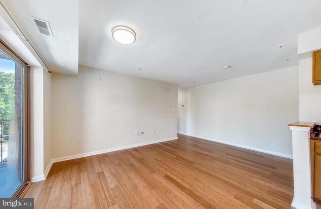 Building Photo - 4116 Ames St NE